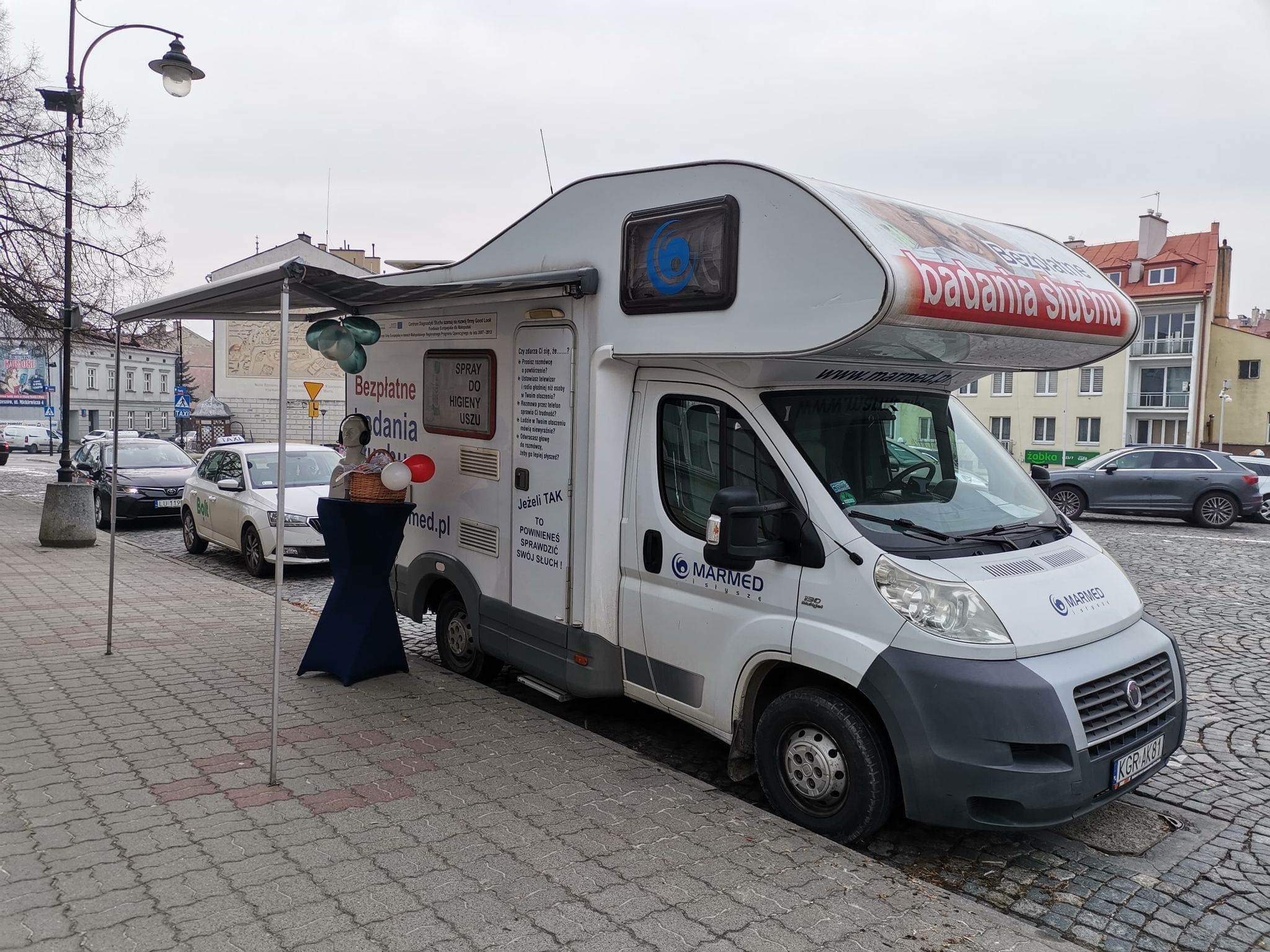 Marmed - Aparaty Słuchowe - Badanie Słuchu - Słuchobus