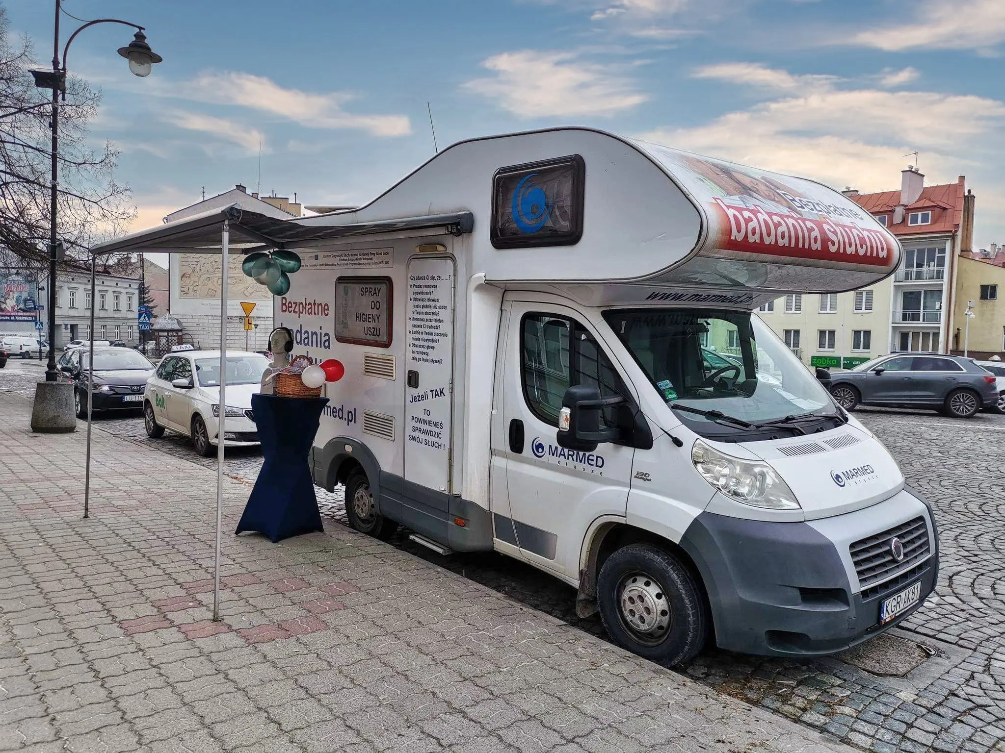 Marmed - Aparaty Słuchowe - Badanie Słuchu - Słuchobus