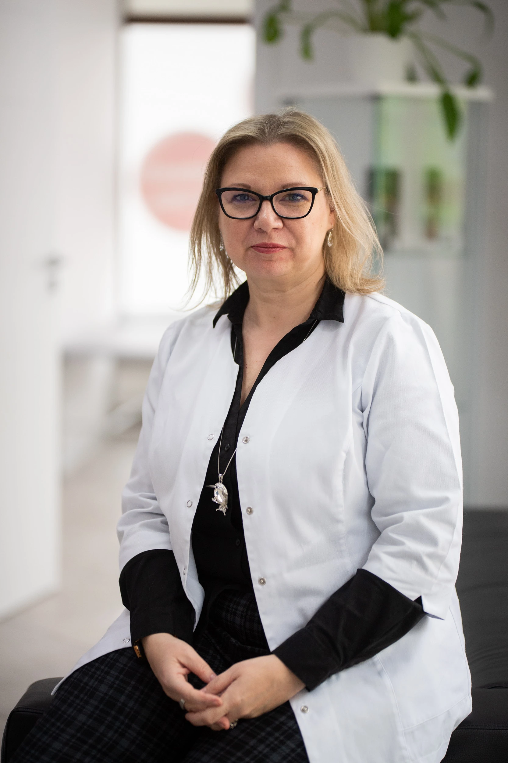 Marmed - Aparaty Słuchowe - Badanie Słuchu - Protetyk Słuchu - Monika Gozdur